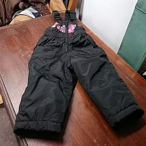 Weather proof‎ snow pants